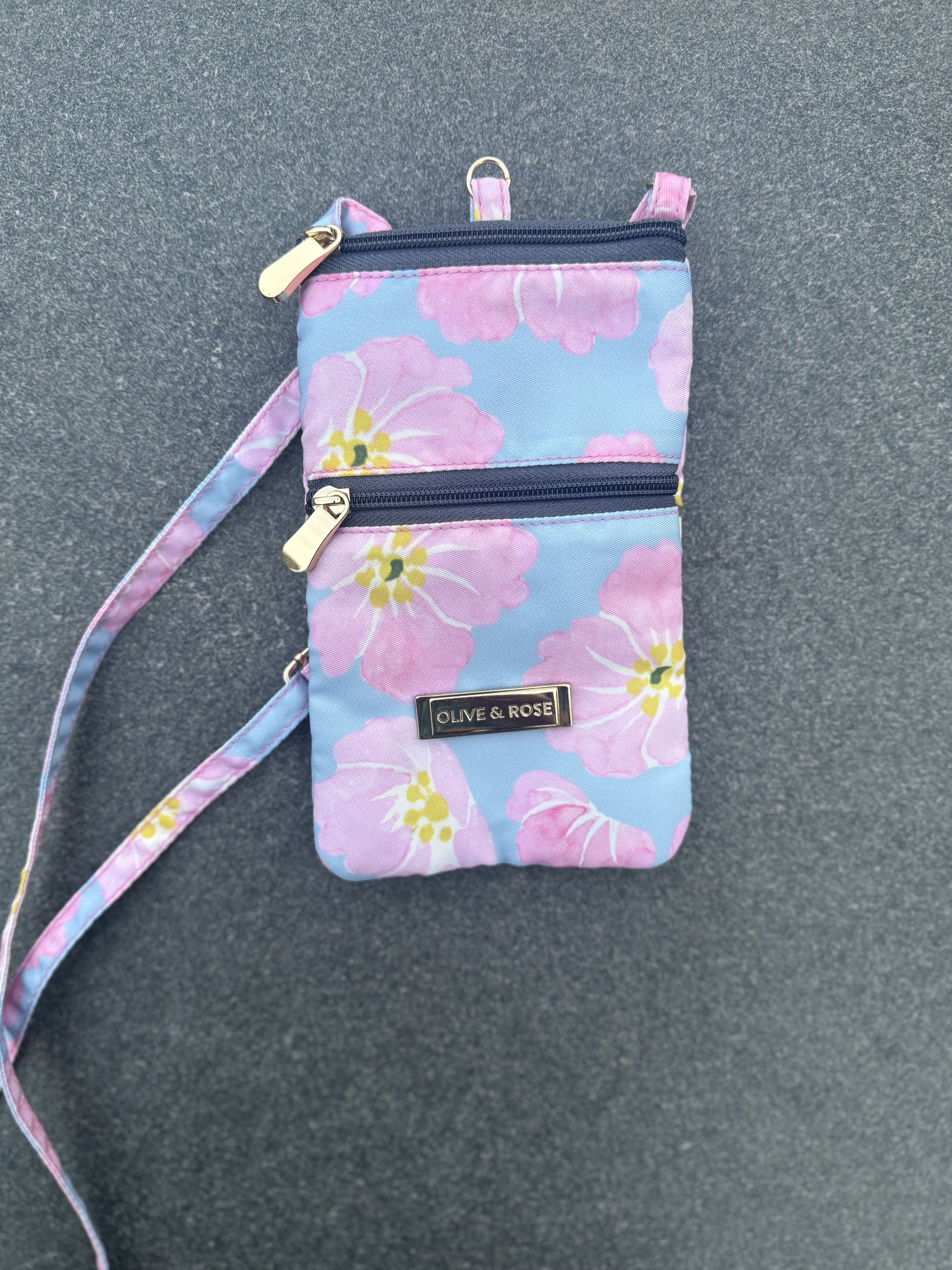 Mobile sling wild bloom