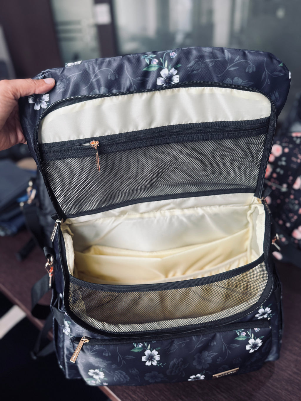 NEST Iris Diaper Bag